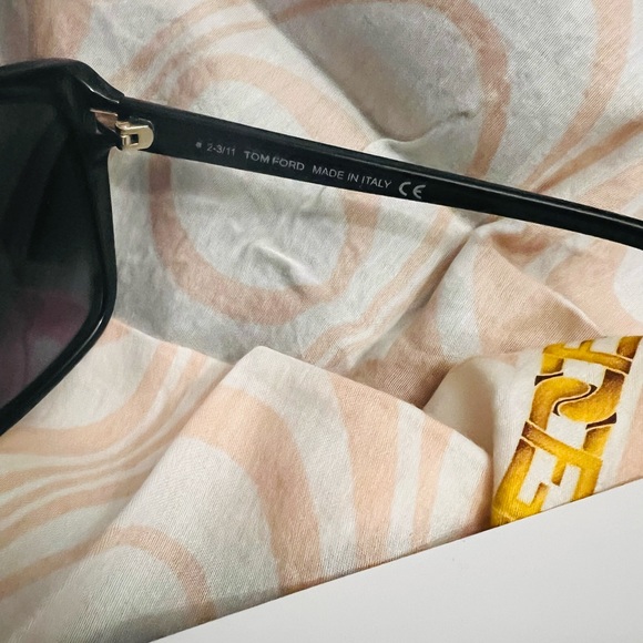TOMFORD SUNGLASSES! Willing to trade! - Picture 7 of 8